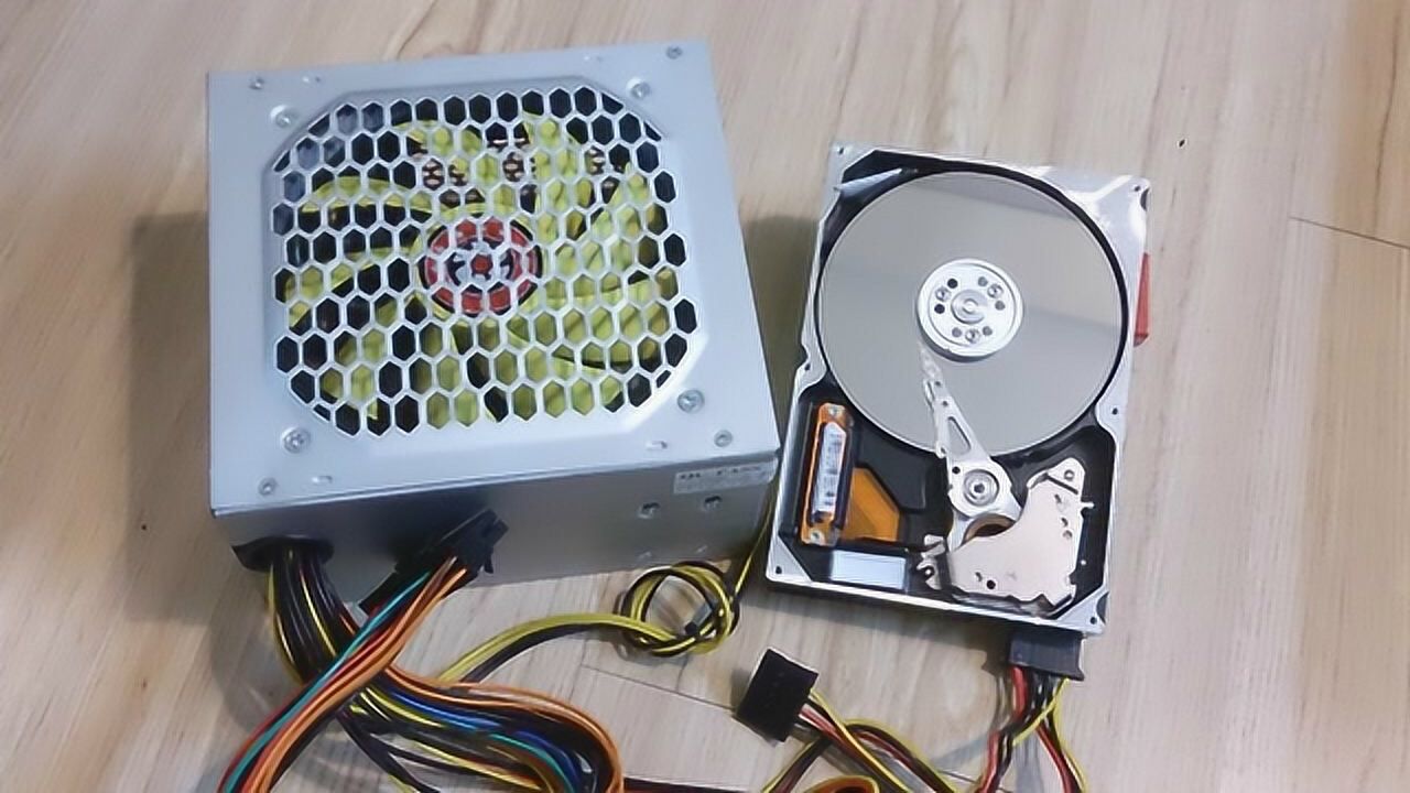 电脑主机电源单独怎样启动