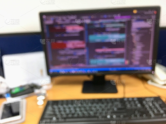主机显示器屏幕模糊