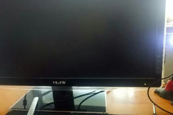开开主机显示屏不亮了