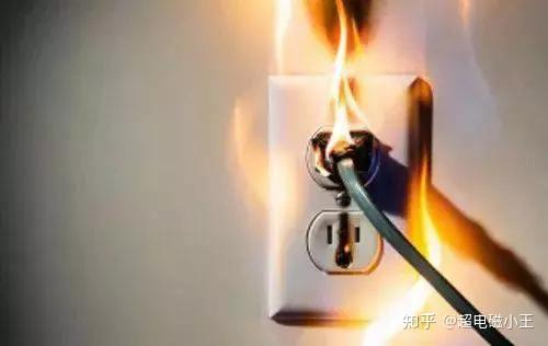 为什么主机漏电原因